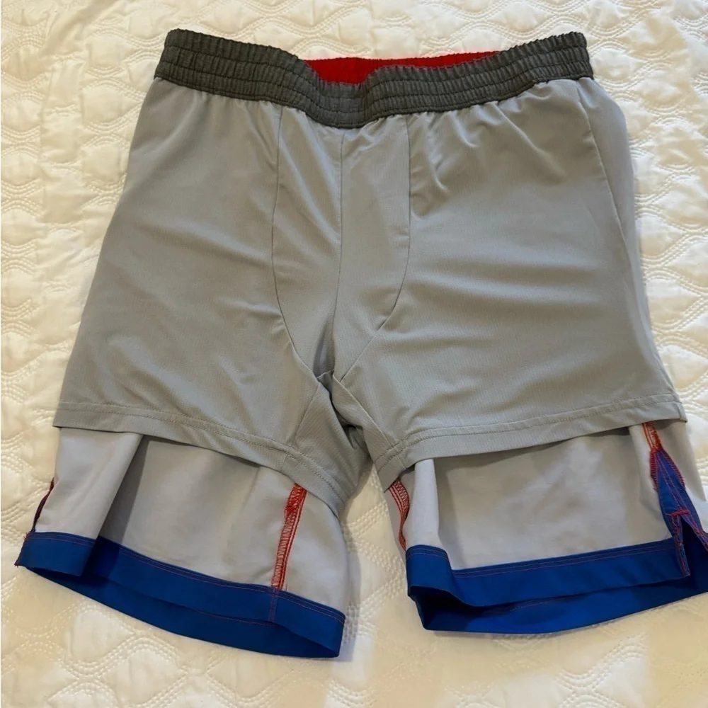 Hurley Mens Reveal Volley Red white & blue tie dye look Swim Trunks L
